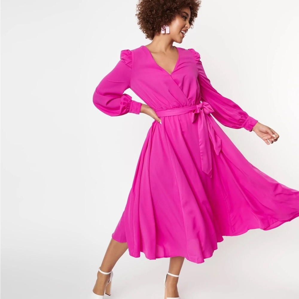 Unique Vintage bought by Jealous Tomato fuchsia midi resort dress with belt.